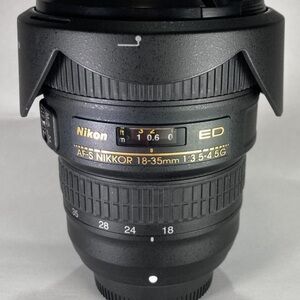 Nikon AF-S NIKKOR 18-35mm f/3.5-4.5G ED Lens - Black